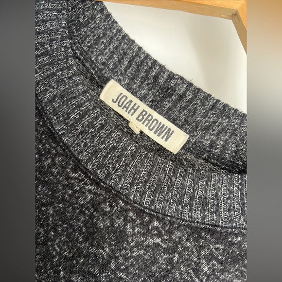 Joah Brown slouchy Crop Long Sleeve Charcoal Rayon Spandex - Picture 2 of 3